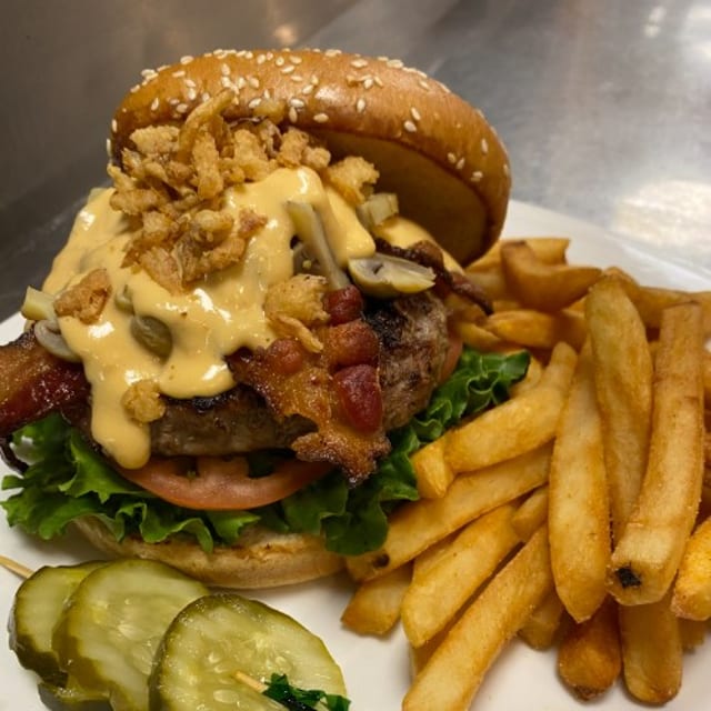 Brew-Pub Burger.